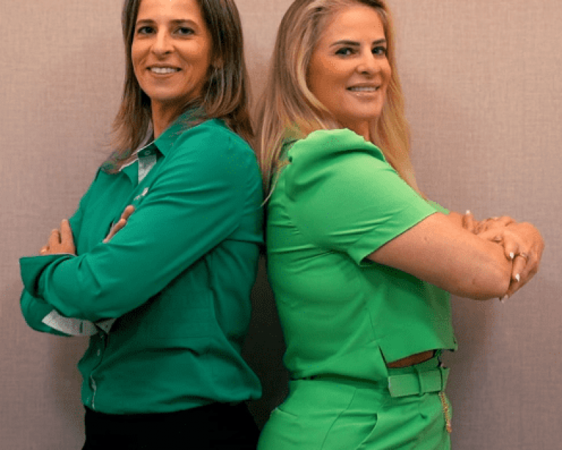 C0044.00_00_49_20 1 (1)